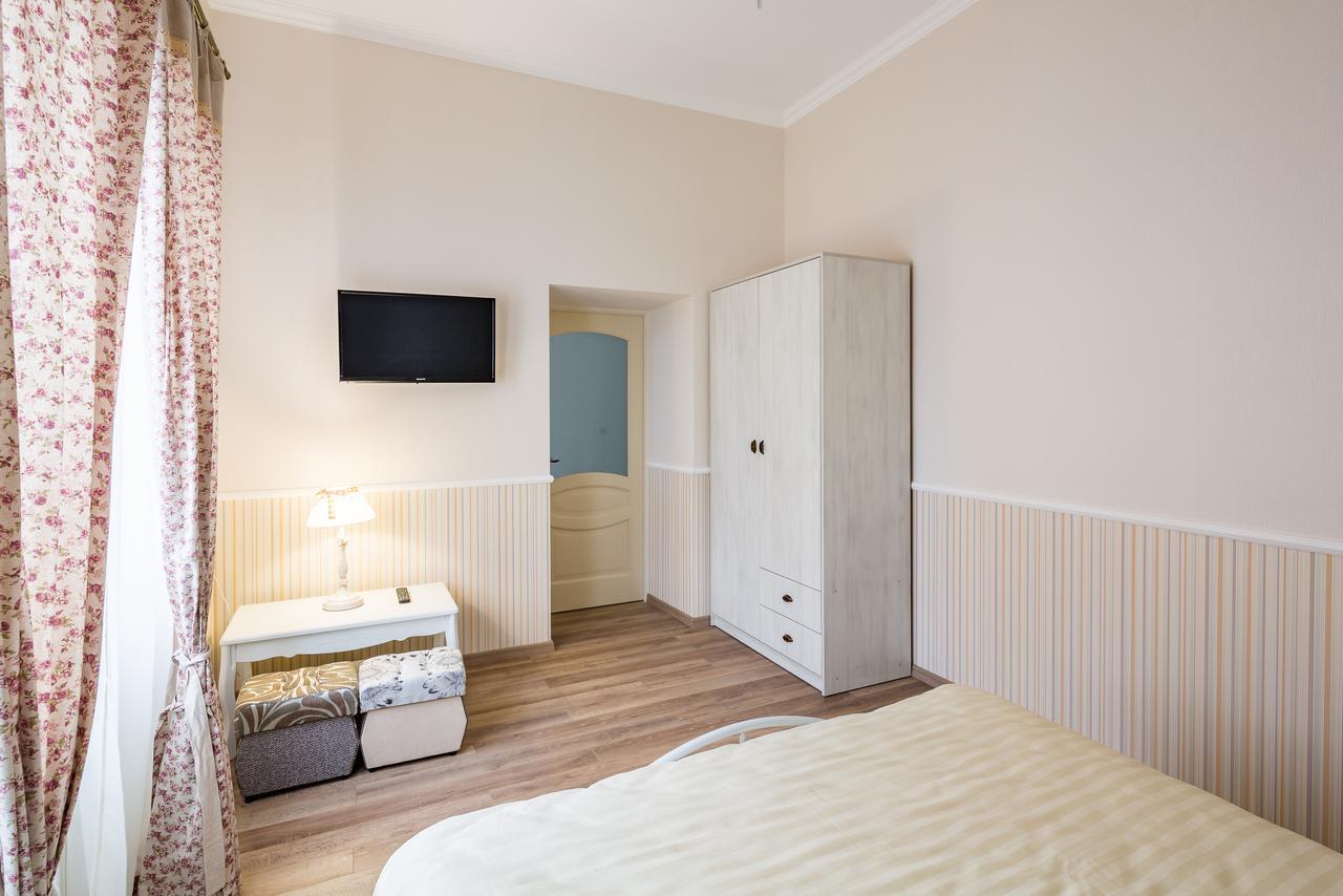 Lovely Apartment In The City Center Lemberg Exterior foto
